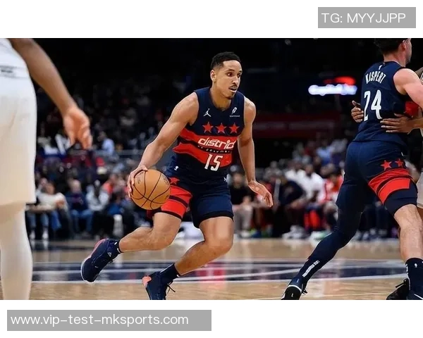 马尔科姆布罗格登的篮球生涯与成就探索之旅 马尔科姆布罗格登的篮球生涯与成就探索之旅