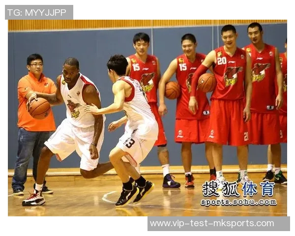 麦迪领衔青岛队对决东莞队精彩赛事回顾与分析 麦迪领衔青岛队对决东莞队精彩赛事回顾与分析